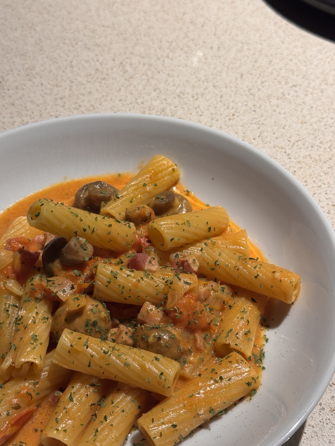 Creamy Shrimp Mushroom Rigatoni