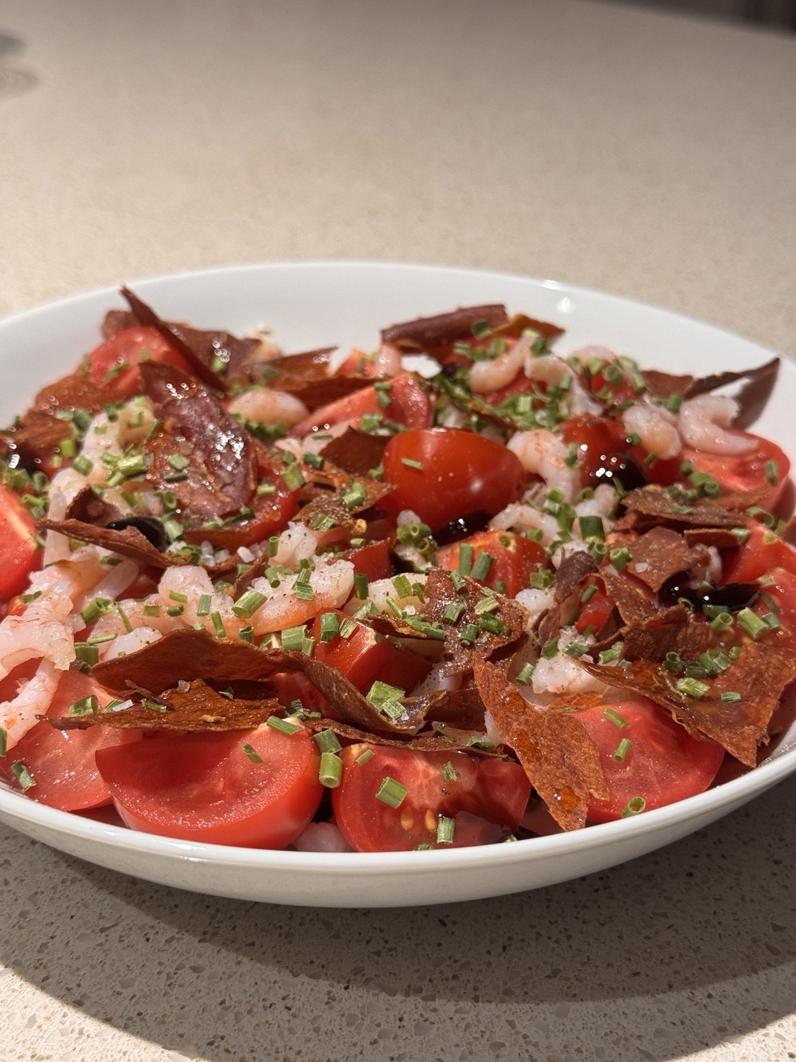 Shrimp Tomato Crisp Salad