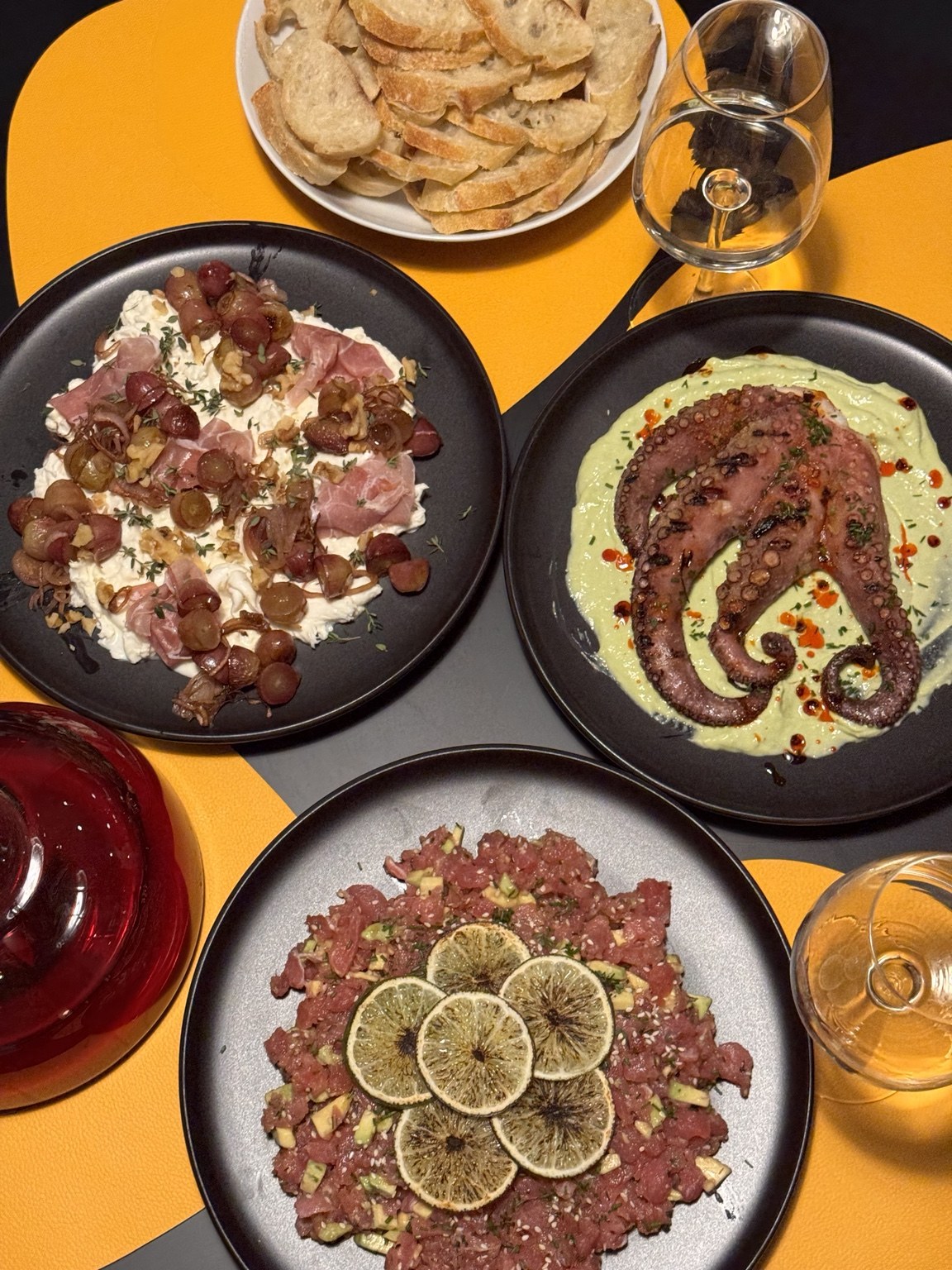 Yellow Table Tartare, Octopus & Grapes